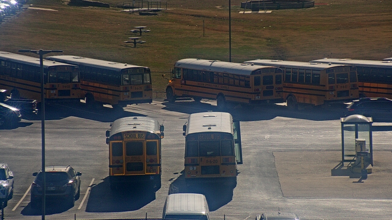 Thumbnail for current weather camera view from Allen ES in Siloam Springs, Arkansas