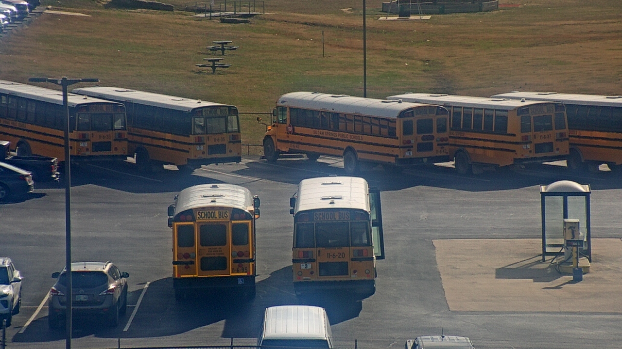 Thumbnail for current weather camera view from Allen ES in Siloam Springs, Arkansas