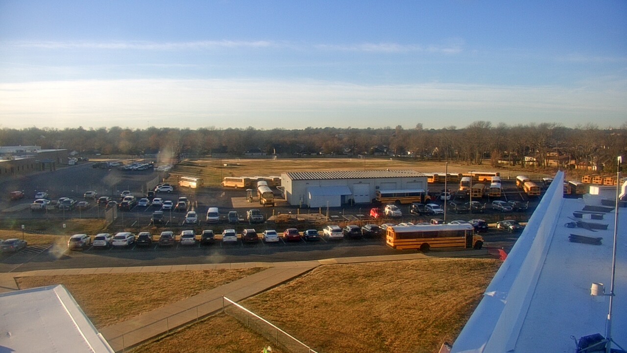 Thumbnail for current weather camera view from Allen ES in Siloam Springs, Arkansas