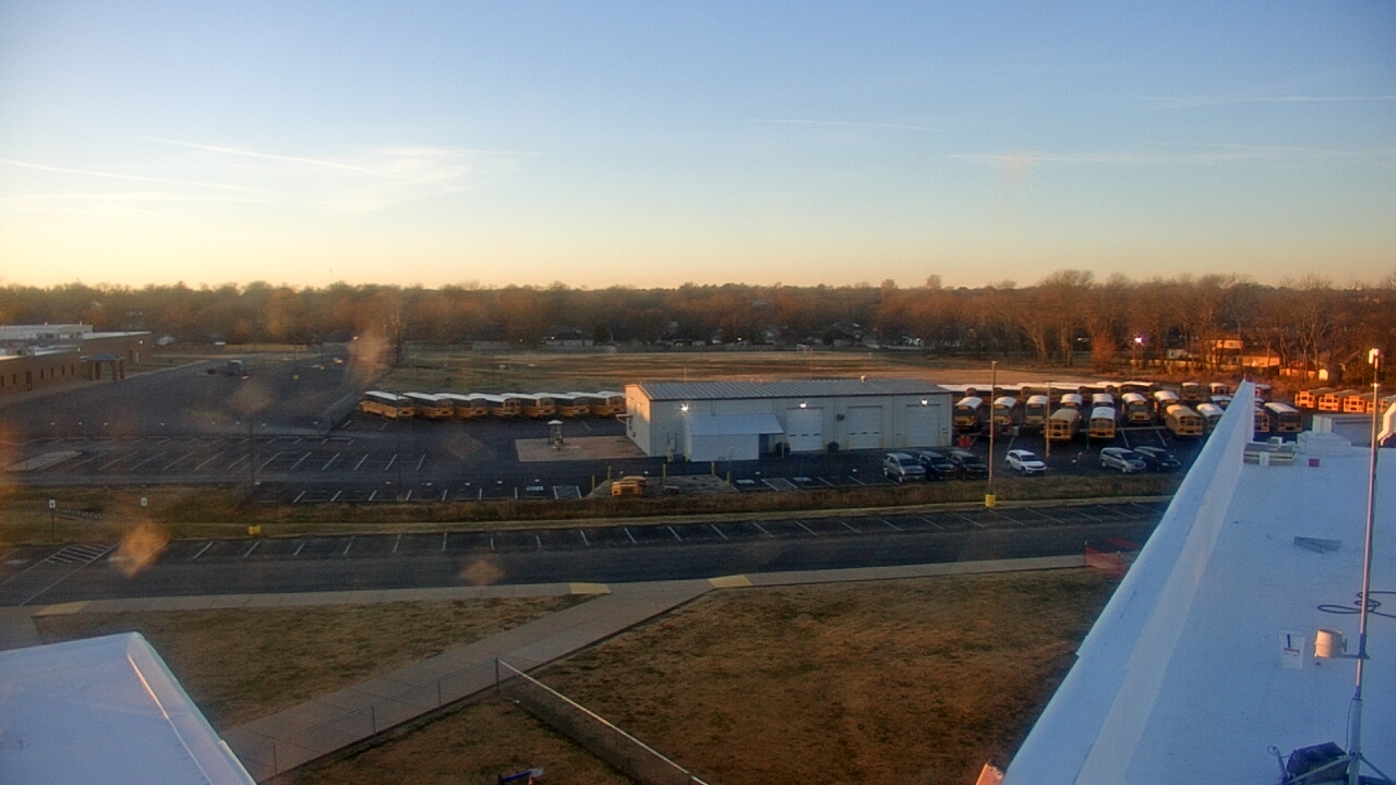 Thumbnail for current weather camera view from Allen ES in Siloam Springs, Arkansas