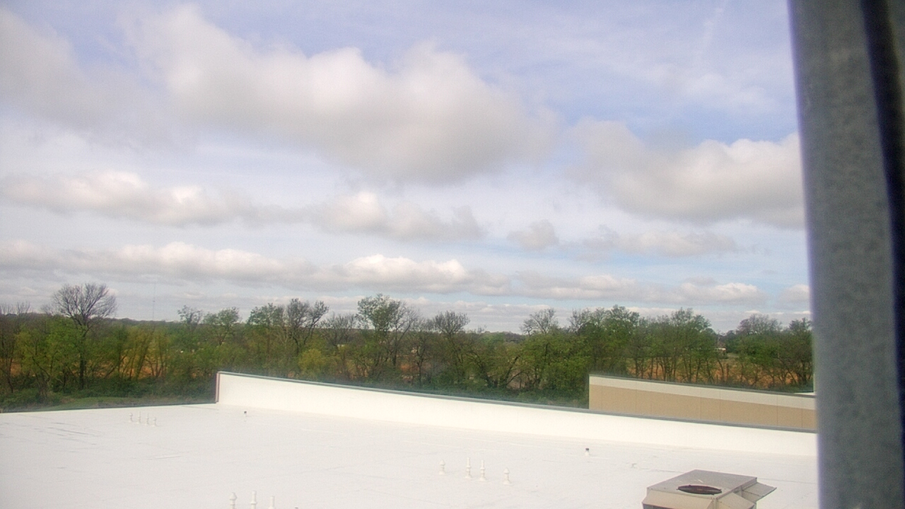 Thumbnail for current weather camera view from Allen ES in Siloam Springs, Arkansas