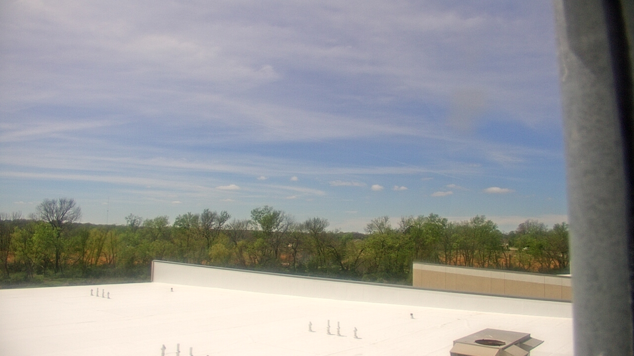 Thumbnail for current weather camera view from Allen ES in Siloam Springs, Arkansas