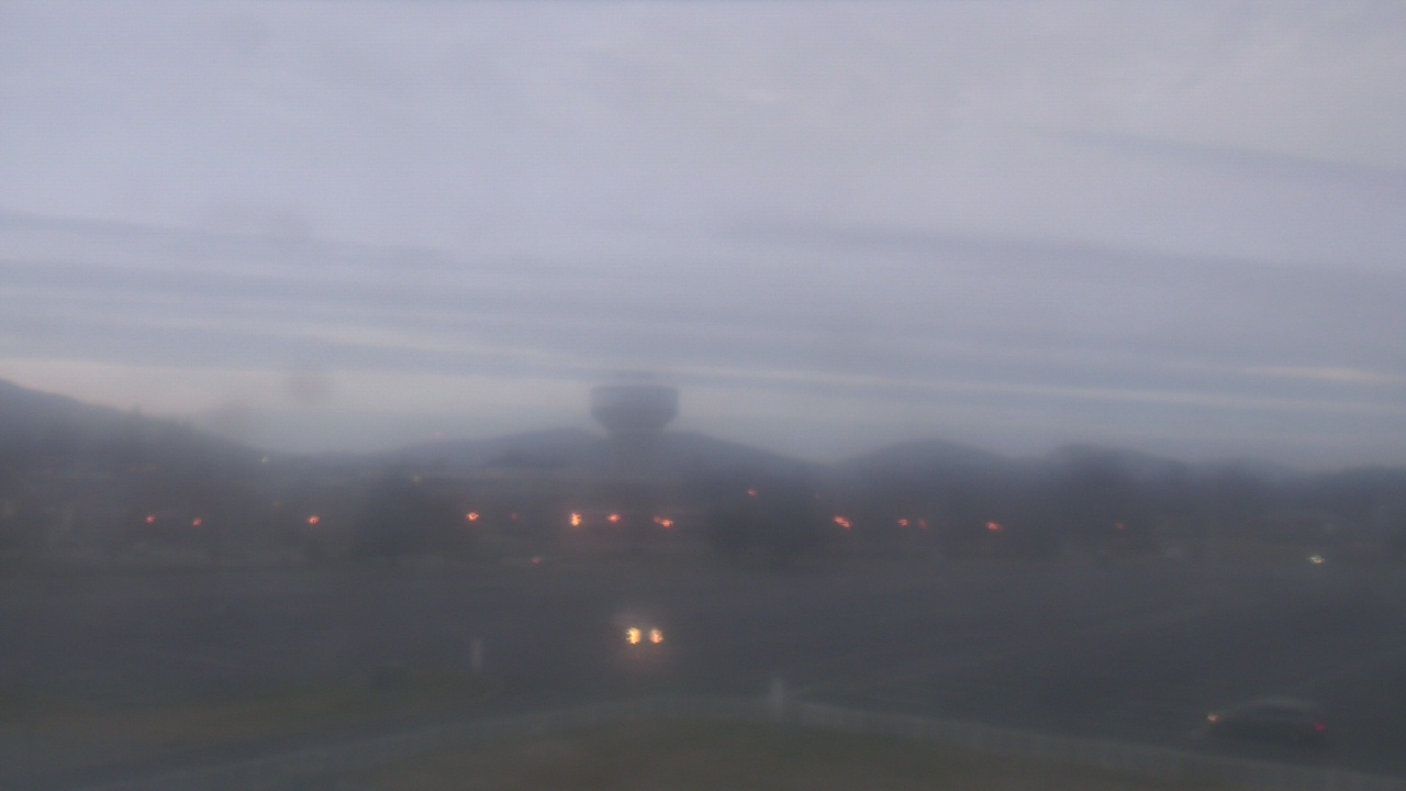 Thumbnail for current weather camera view from City of Salem Civic Center in Salem, Virginia