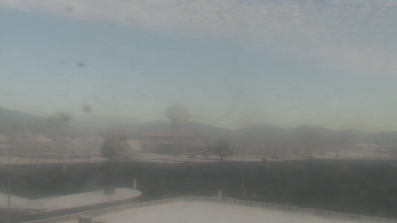 Thumbnail for current weather camera view from City of Salem Civic Center in Salem, Virginia