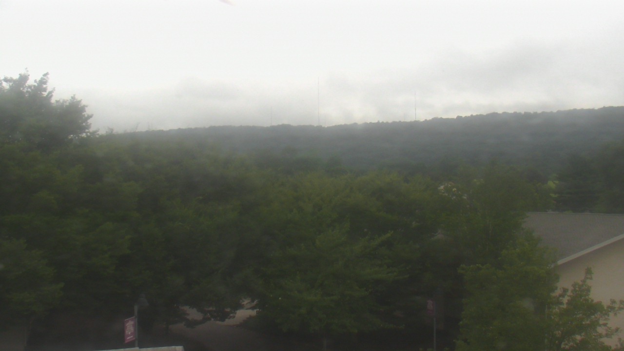Thumbnail for current weather camera view from Central Penn College in Enola, Pennsylvania
