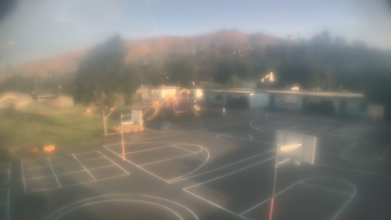 Thumbnail for current weather camera view from Marshall ES in San Bernardino, California