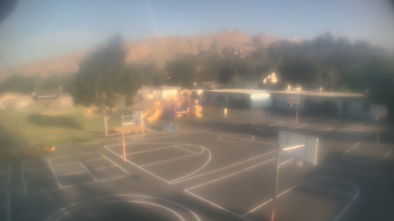 Thumbnail for current weather camera view from Marshall ES in San Bernardino, California