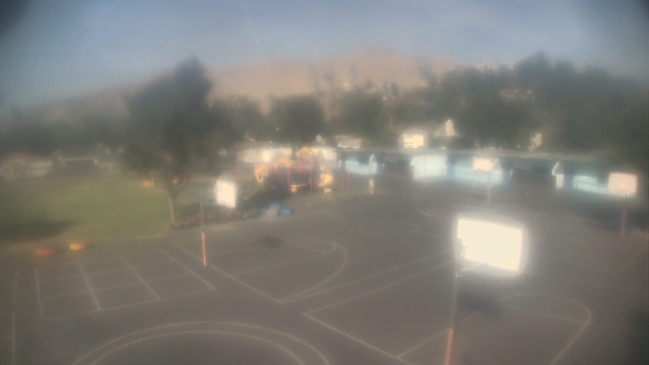 Thumbnail for current weather camera view from Marshall ES in San Bernardino, California