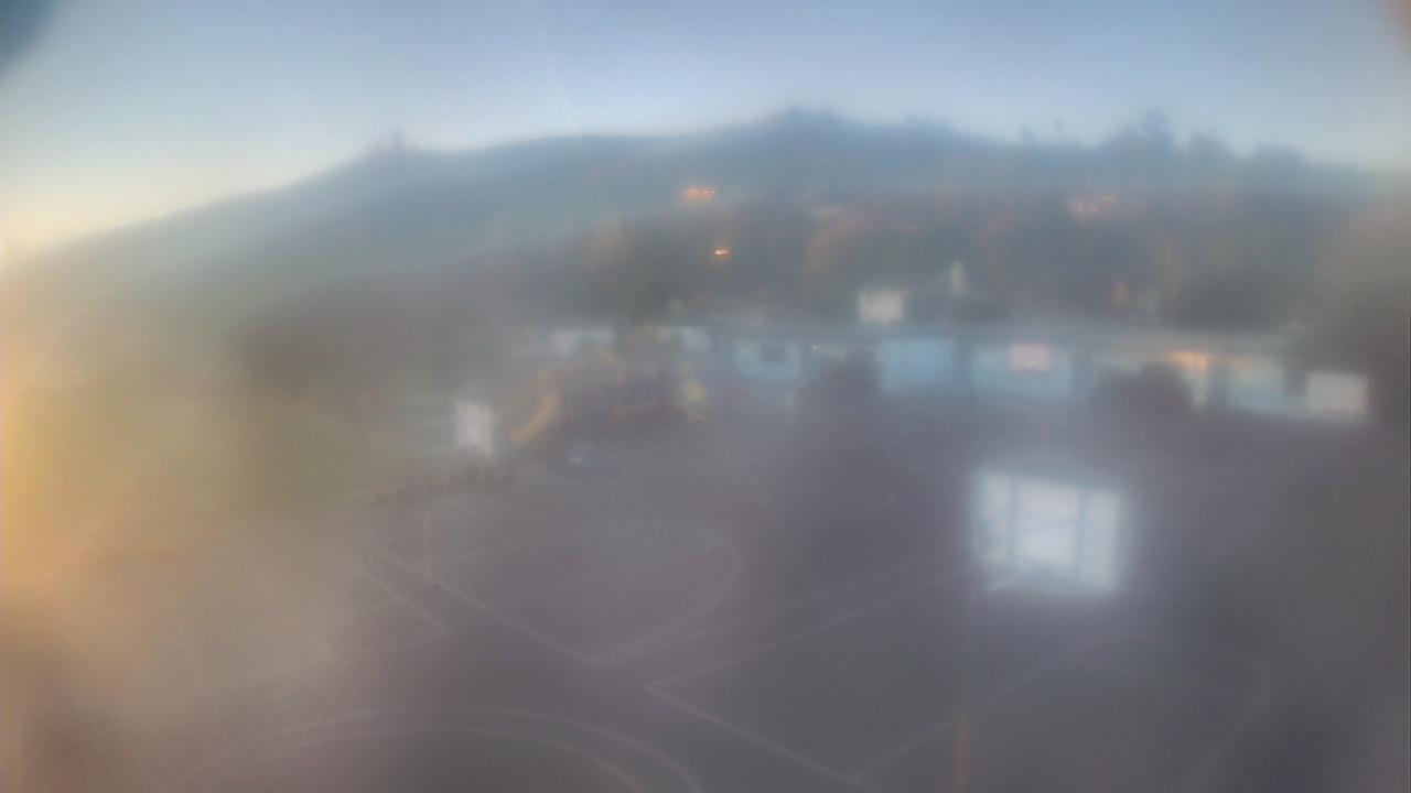 Thumbnail for current weather camera view from Marshall ES in San Bernardino, California