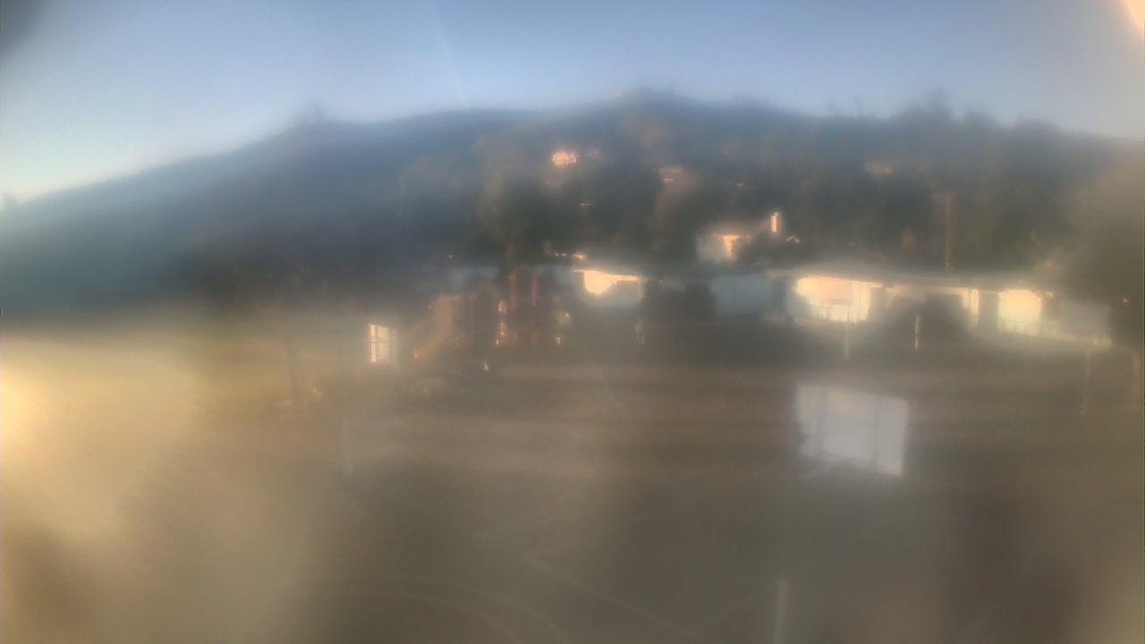 Thumbnail for current weather camera view from Marshall ES in San Bernardino, California