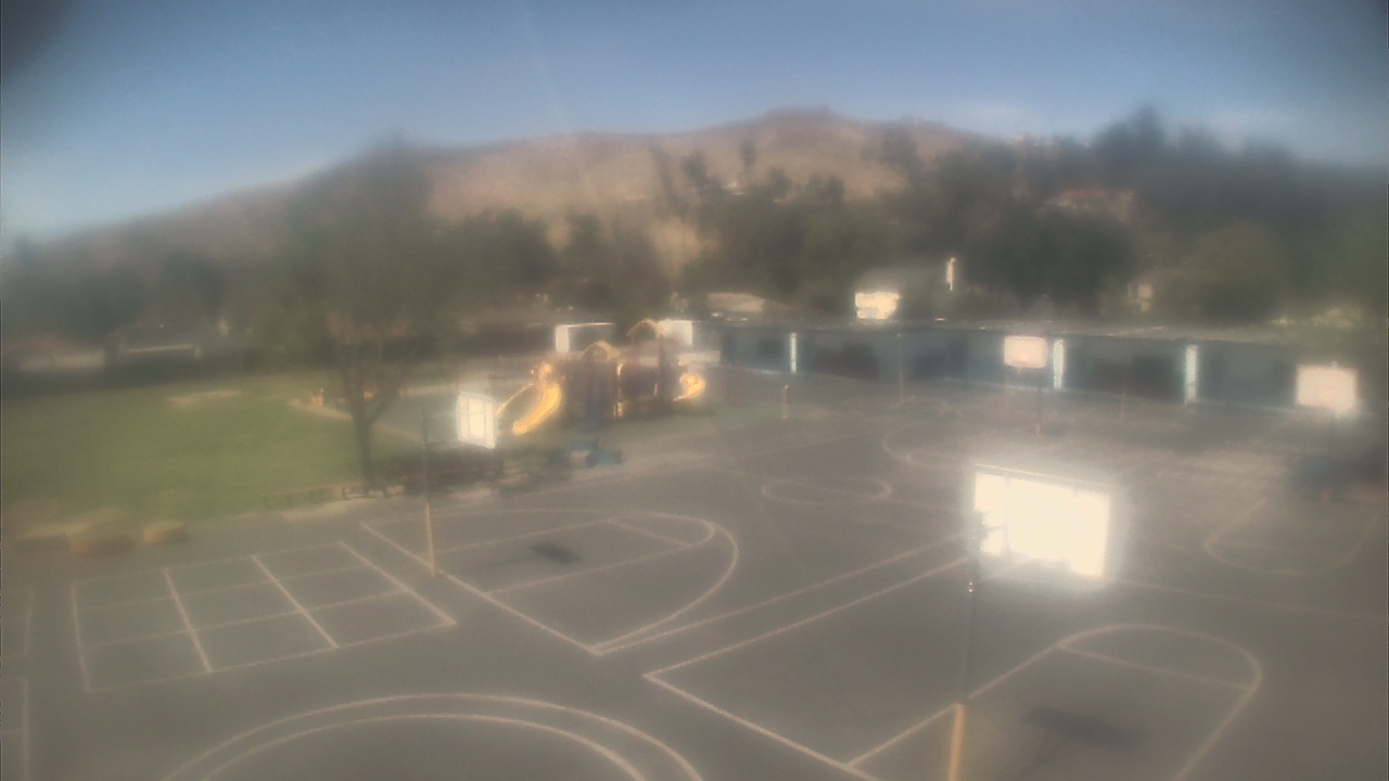 Thumbnail for current weather camera view from Marshall ES in San Bernardino, California