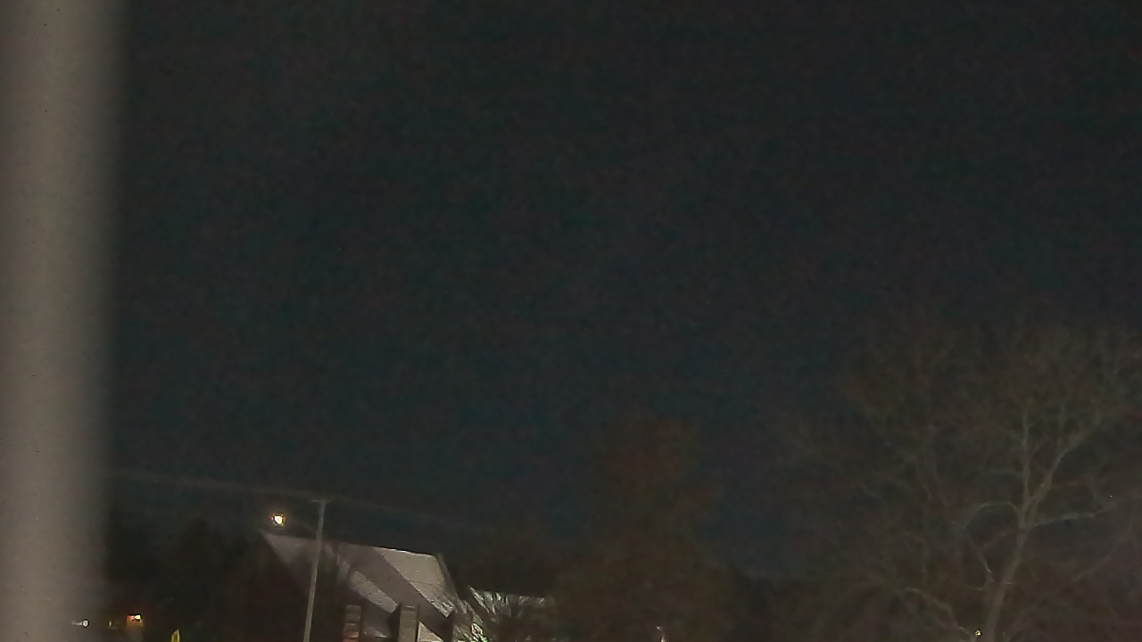 Thumbnail for current weather camera view from Sandwich Community HS in Sandwich, Illinois