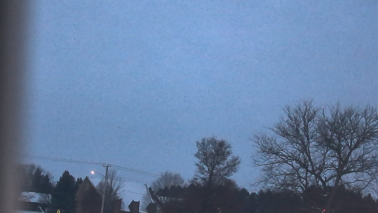 Thumbnail for current weather camera view from Sandwich Community HS in Sandwich, Illinois