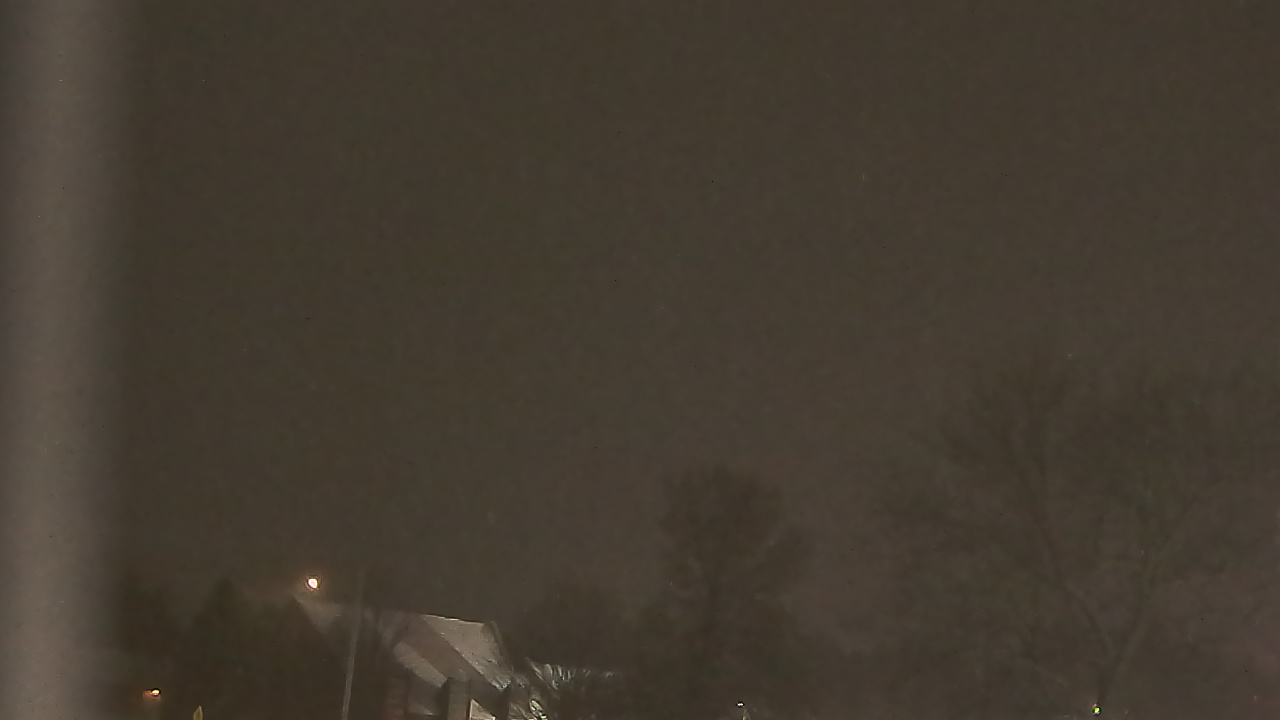 Thumbnail for current weather camera view from Sandwich Community HS in Sandwich, Illinois