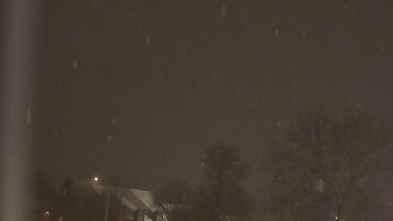 Thumbnail for current weather camera view from Sandwich Community HS in Sandwich, Illinois