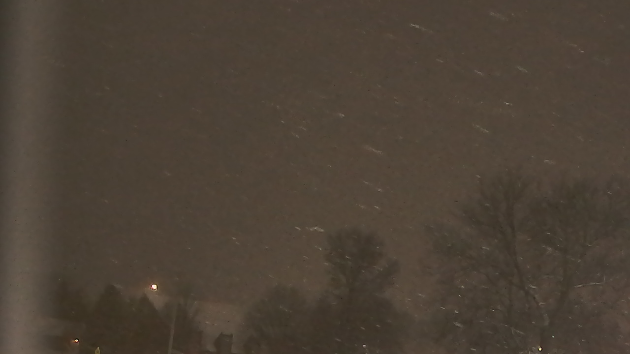 Thumbnail for current weather camera view from Sandwich Community HS in Sandwich, Illinois