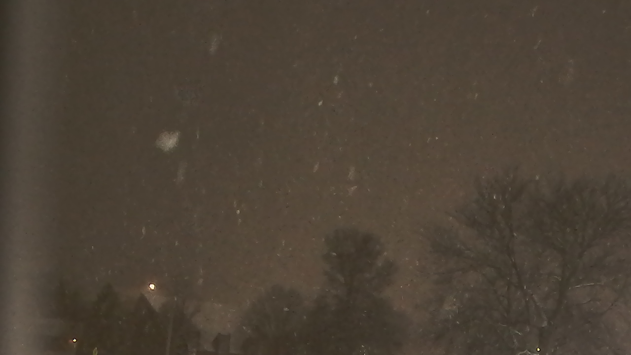 Thumbnail for current weather camera view from Sandwich Community HS in Sandwich, Illinois