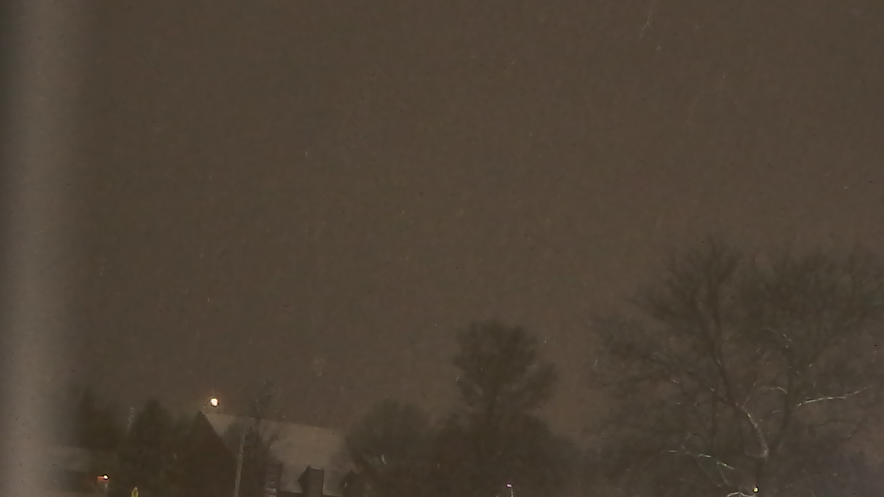 Thumbnail for current weather camera view from Sandwich Community HS in Sandwich, Illinois