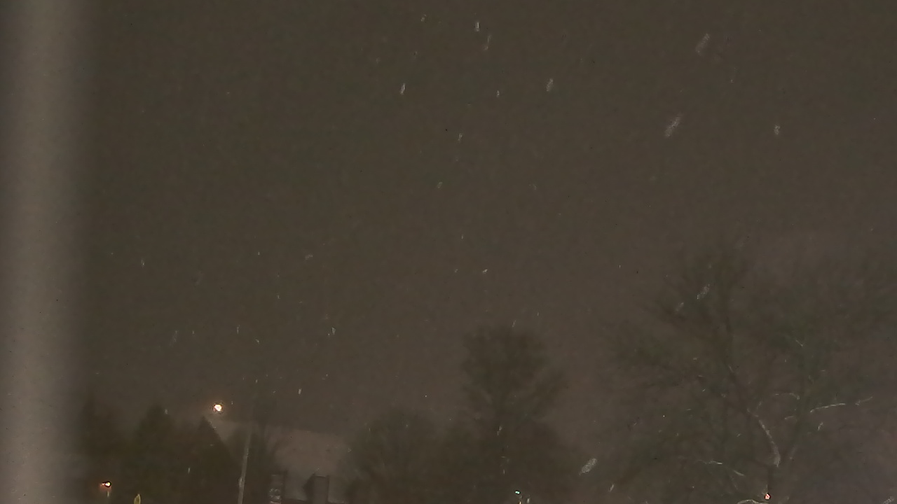 Thumbnail for current weather camera view from Sandwich Community HS in Sandwich, Illinois