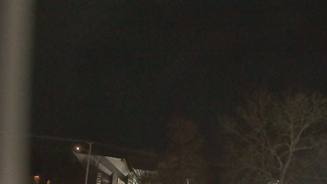 Thumbnail for current weather camera view from Sandwich Community HS in Sandwich, Illinois