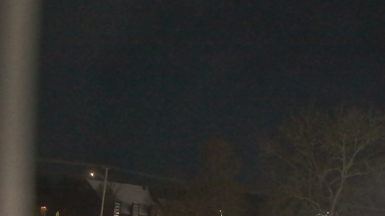 Thumbnail for current weather camera view from Sandwich Community HS in Sandwich, Illinois