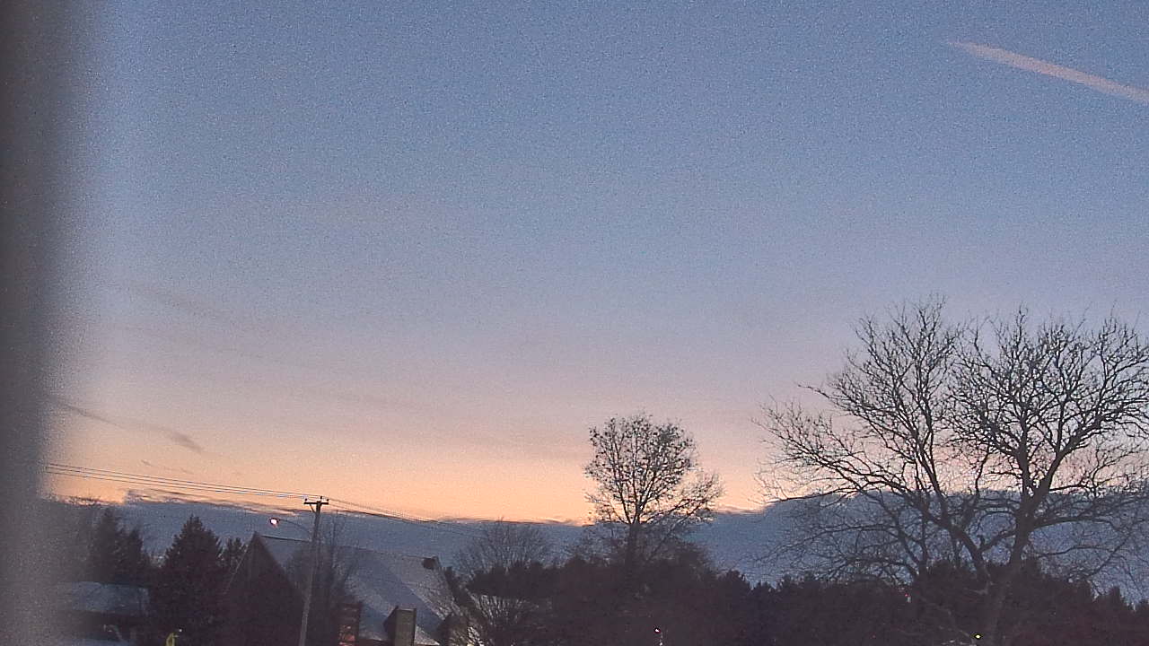 Thumbnail for current weather camera view from Sandwich Community HS in Sandwich, Illinois