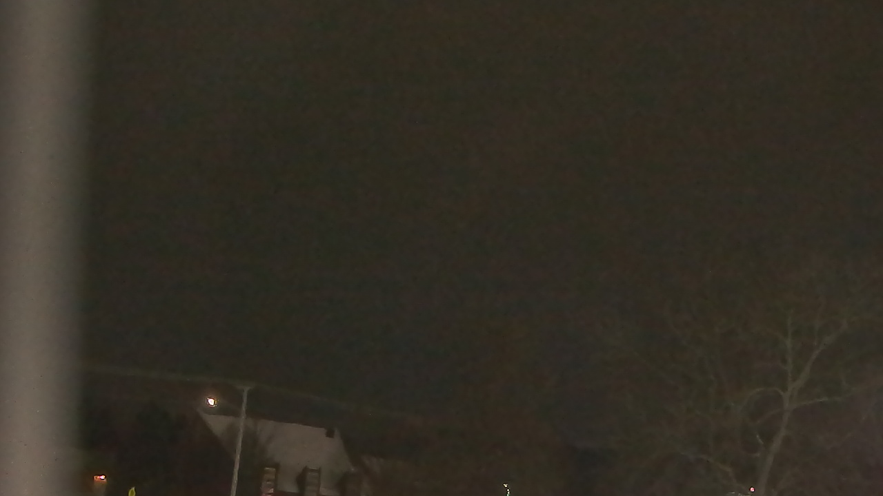 Thumbnail for current weather camera view from Sandwich Community HS in Sandwich, Illinois