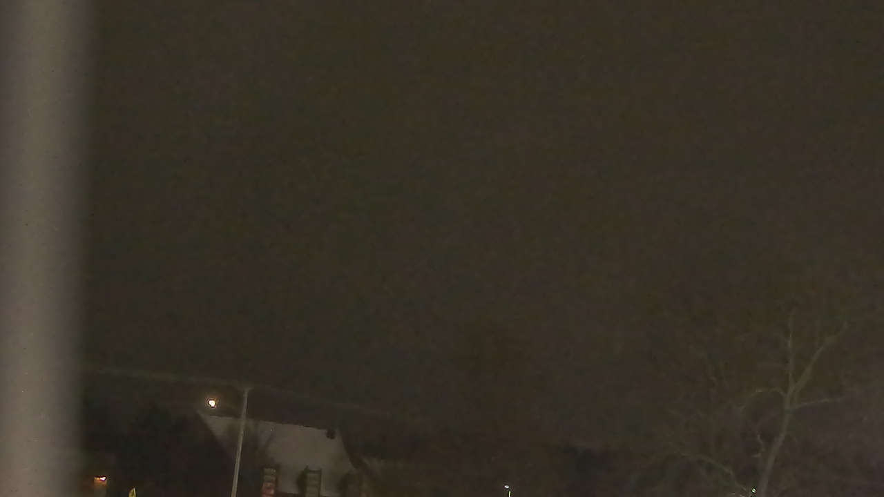 Thumbnail for current weather camera view from Sandwich Community HS in Sandwich, Illinois