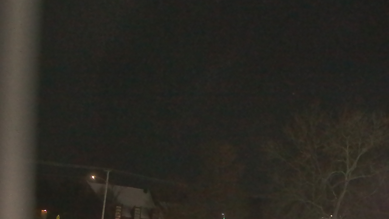 Thumbnail for current weather camera view from Sandwich Community HS in Sandwich, Illinois