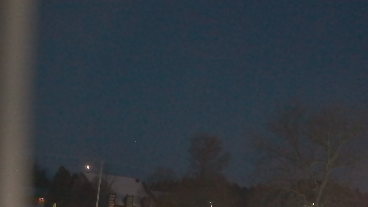 Thumbnail for current weather camera view from Sandwich Community HS in Sandwich, Illinois