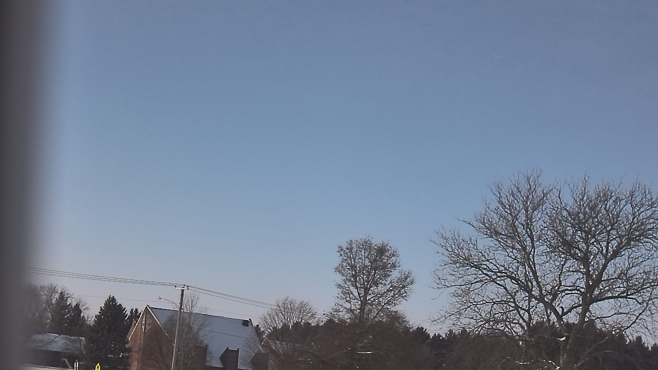 Thumbnail for current weather camera view from Sandwich Community HS in Sandwich, Illinois