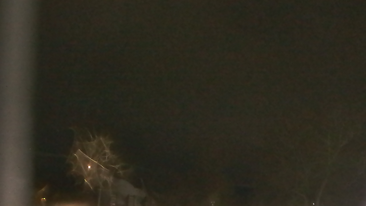 Thumbnail for current weather camera view from Sandwich Community HS in Sandwich, Illinois