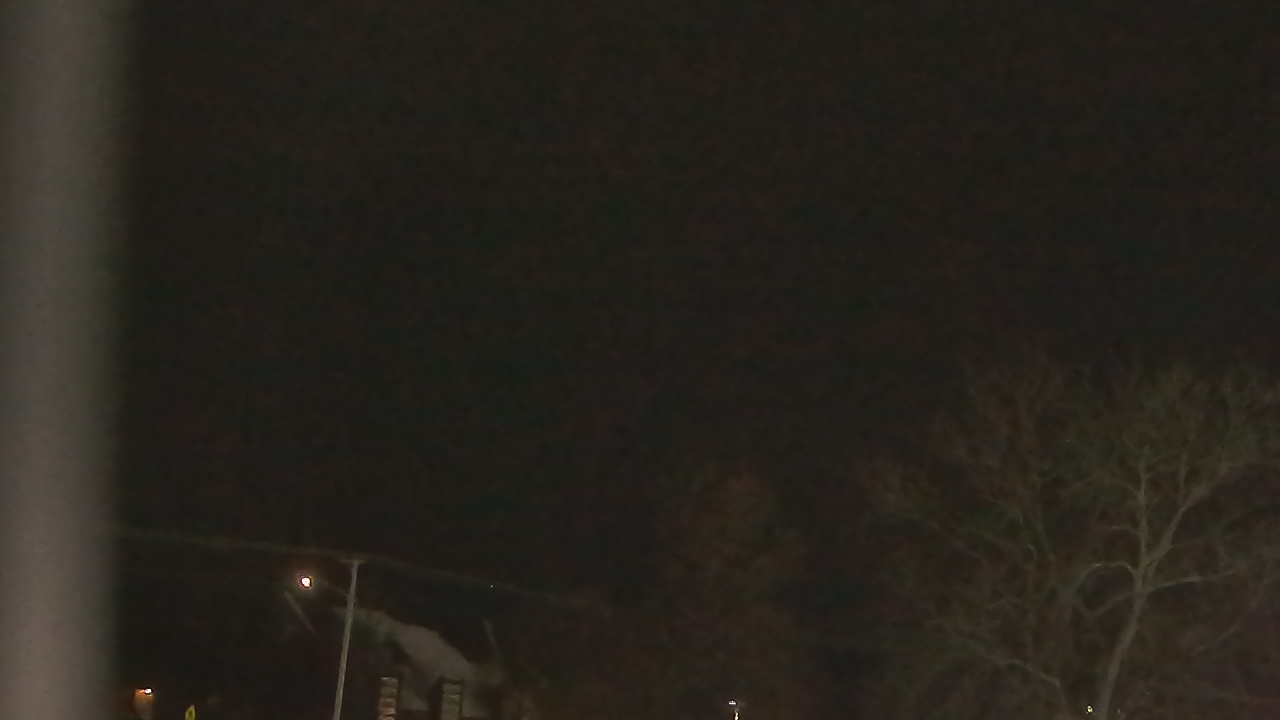 Thumbnail for current weather camera view from Sandwich Community HS in Sandwich, Illinois