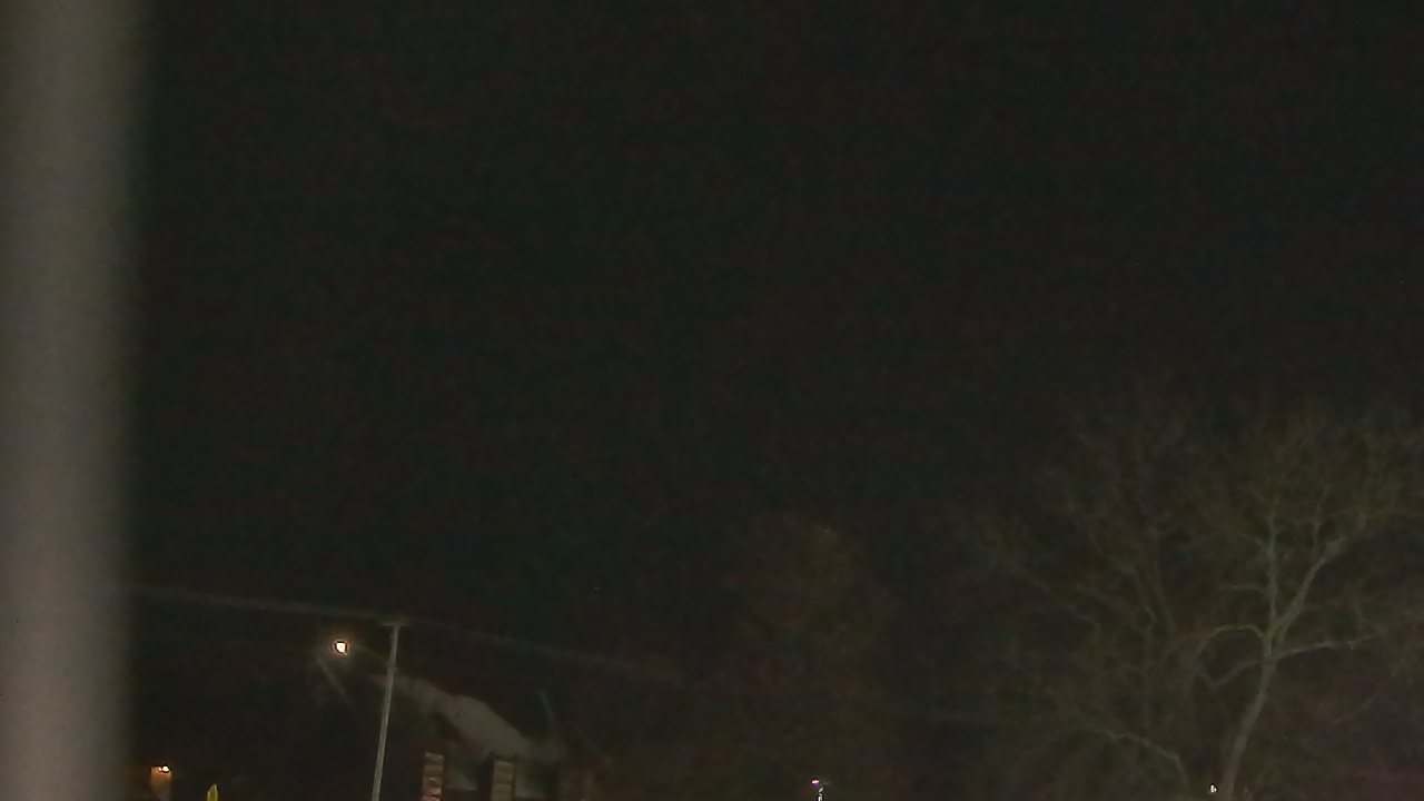 Thumbnail for current weather camera view from Sandwich Community HS in Sandwich, Illinois