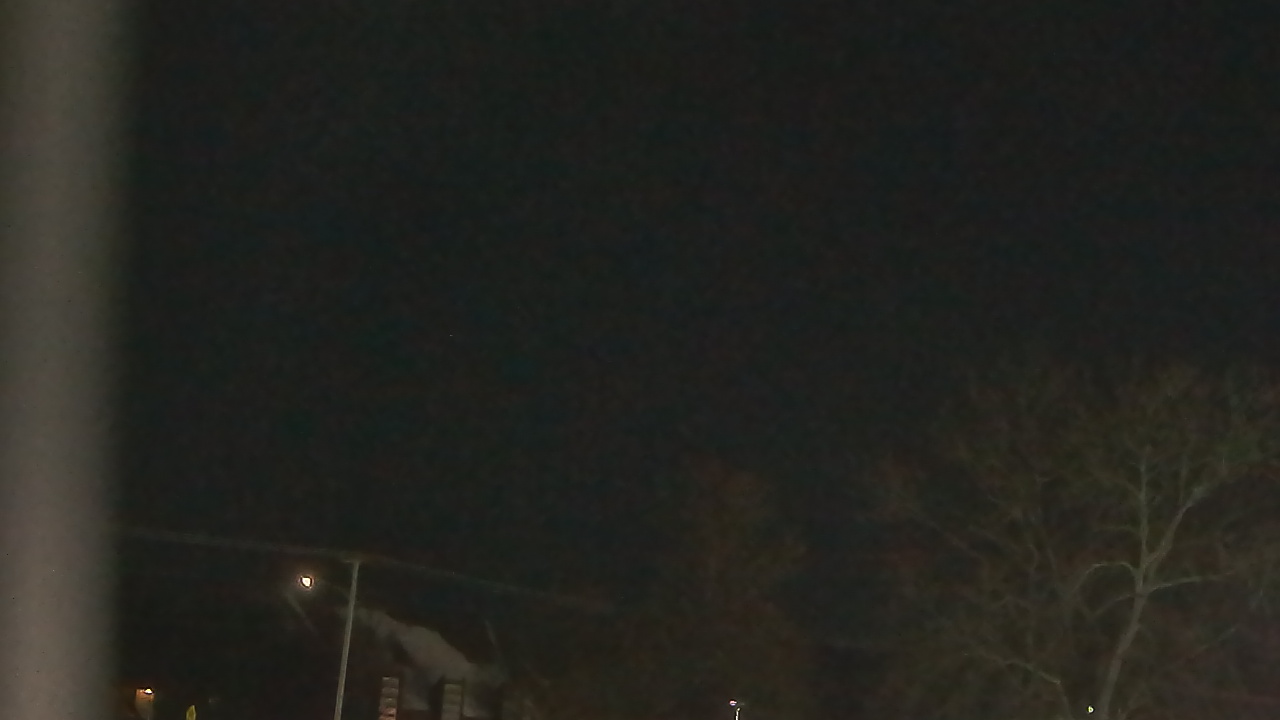 Thumbnail for current weather camera view from Sandwich Community HS in Sandwich, Illinois