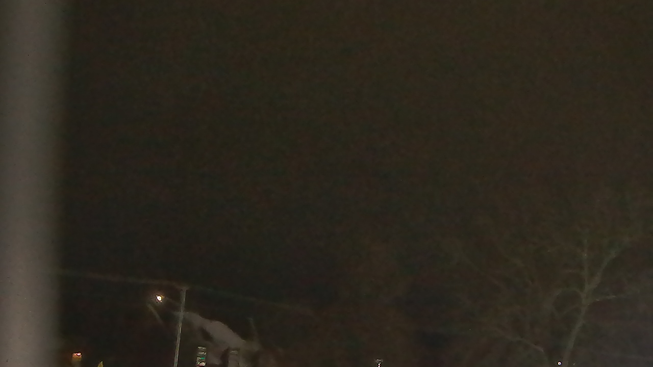 Thumbnail for current weather camera view from Sandwich Community HS in Sandwich, Illinois