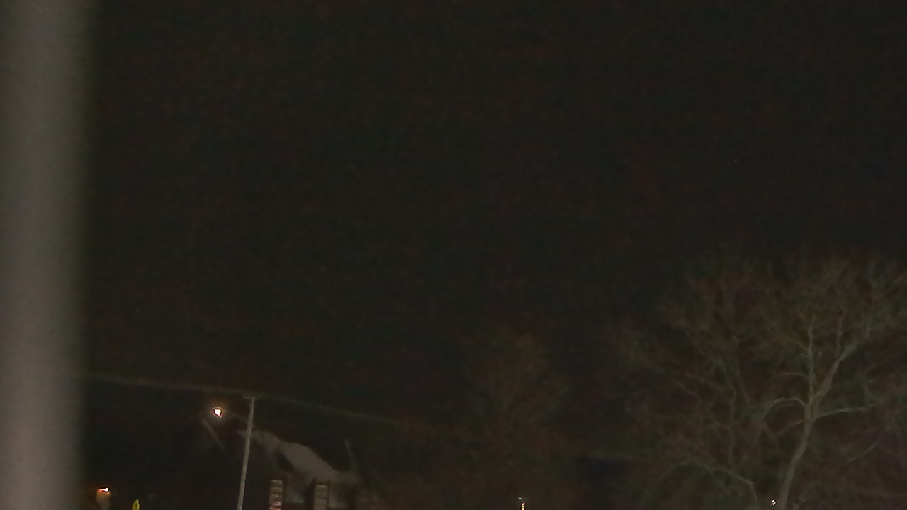 Thumbnail for current weather camera view from Sandwich Community HS in Sandwich, Illinois