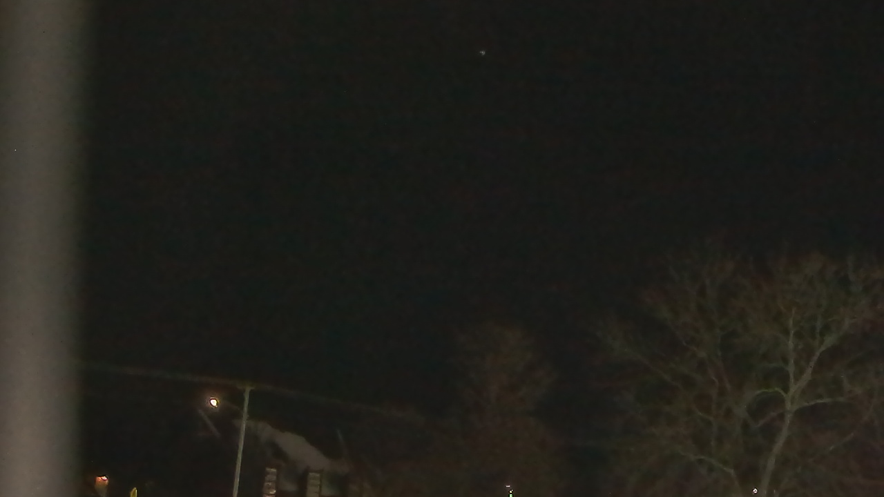 Thumbnail for current weather camera view from Sandwich Community HS in Sandwich, Illinois