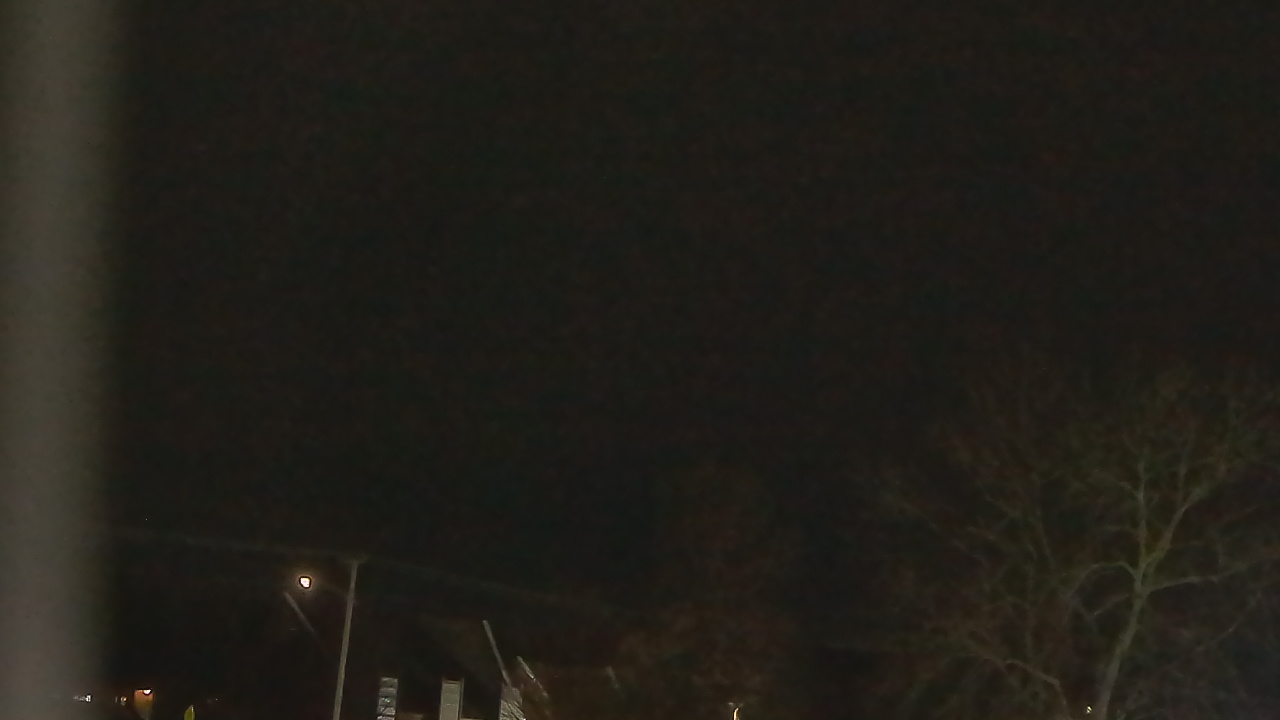 Thumbnail for current weather camera view from Sandwich Community HS in Sandwich, Illinois