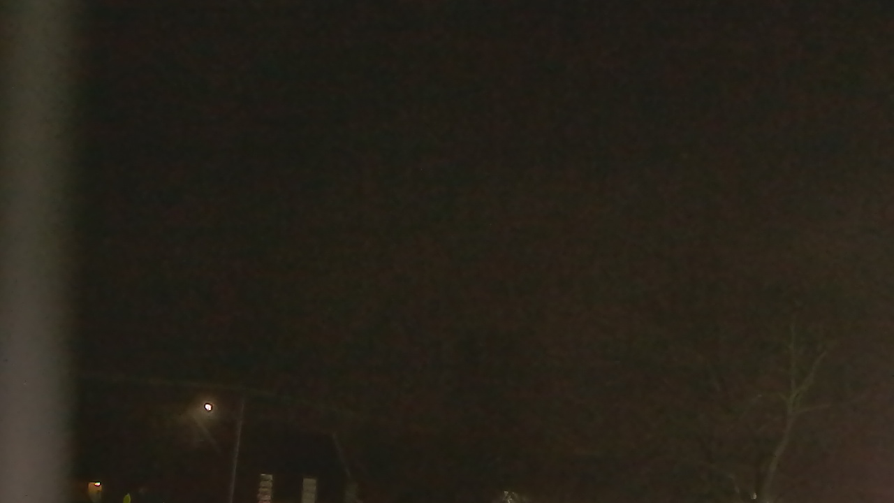 Thumbnail for current weather camera view from Sandwich Community HS in Sandwich, Illinois