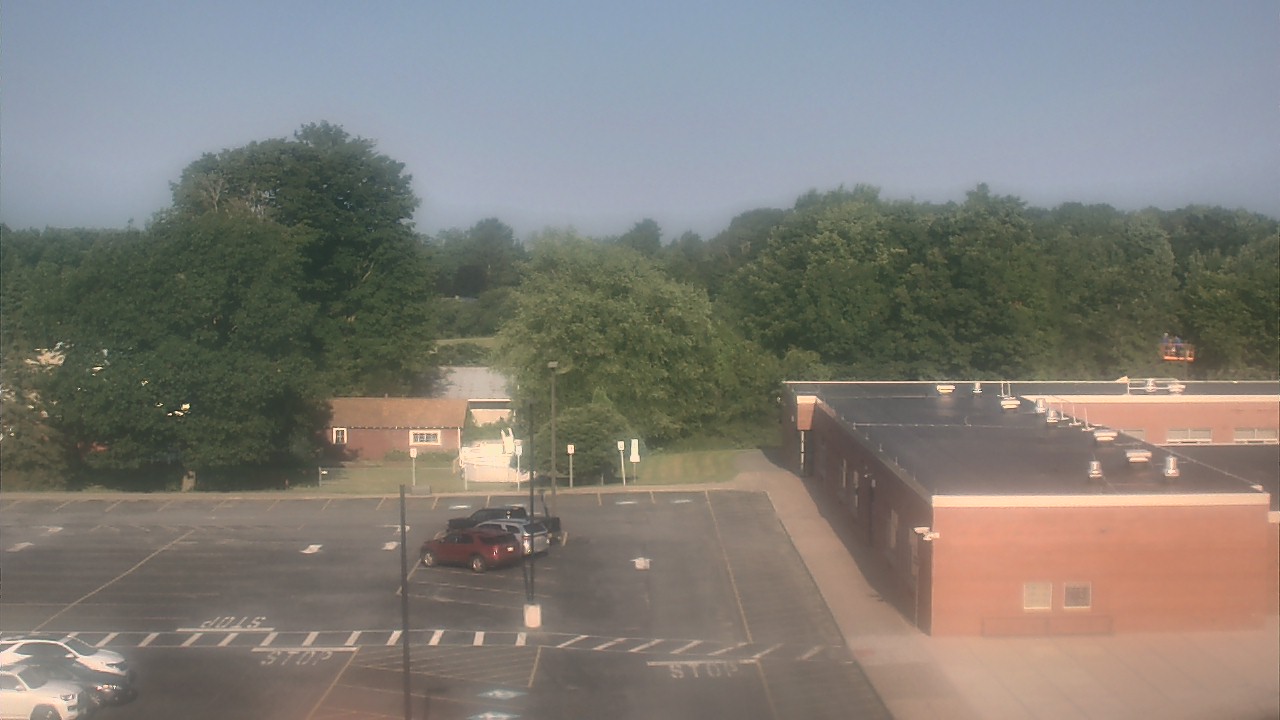 Thumbnail for current weather camera view from Sandy Creek School in Sandy Creek, New York