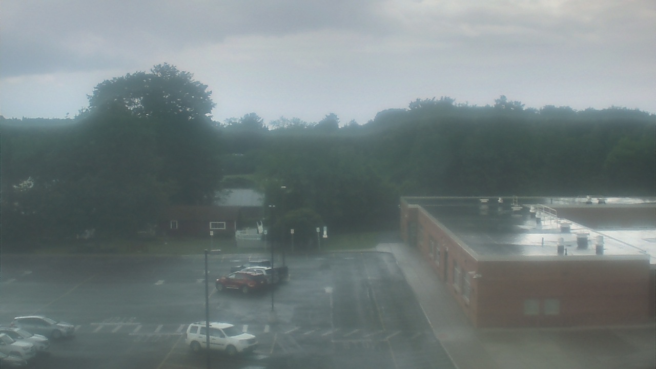 Thumbnail for current weather camera view from Sandy Creek School in Sandy Creek, New York