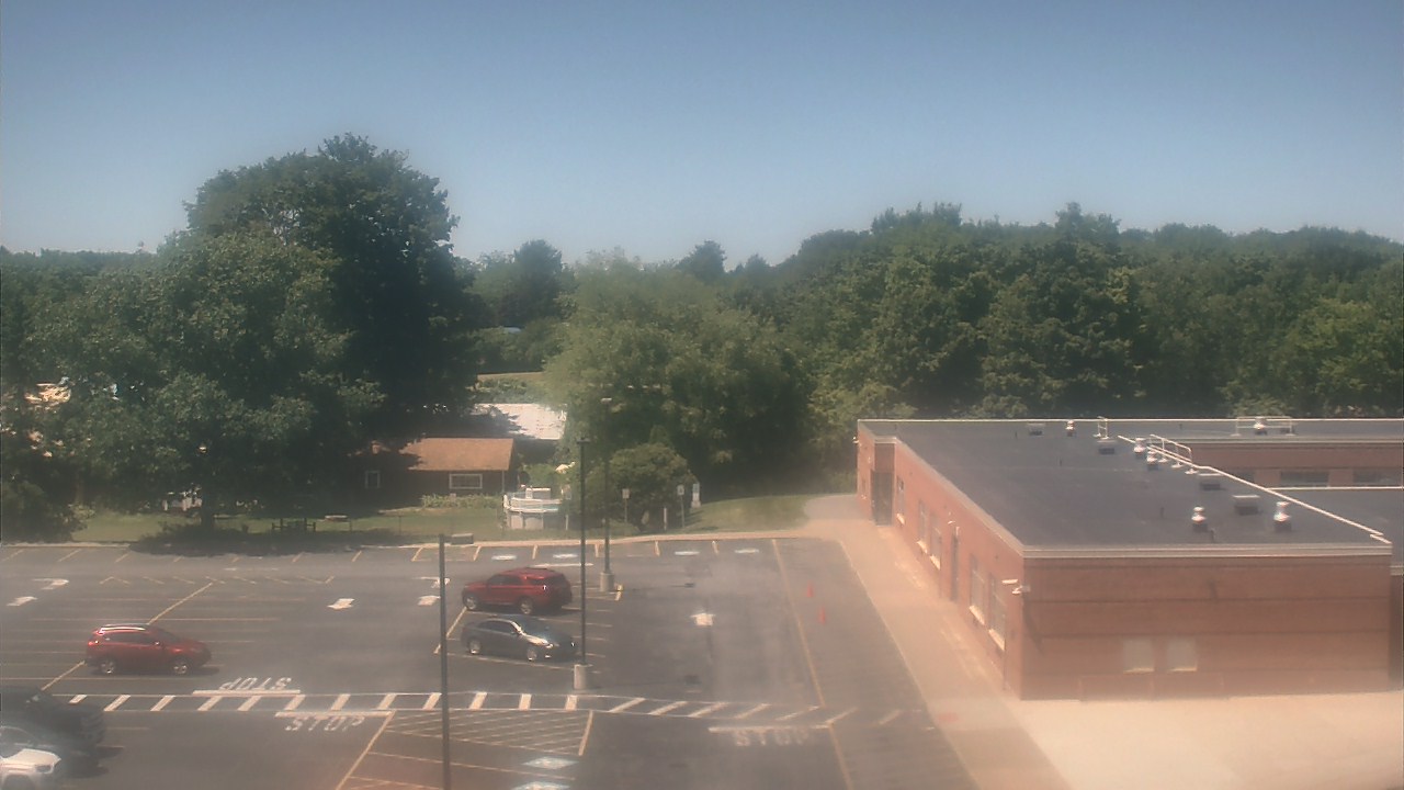 Thumbnail for current weather camera view from Sandy Creek School in Sandy Creek, New York