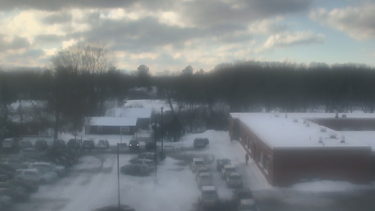 Thumbnail for current weather camera view from Sandy Creek School in Sandy Creek, New York