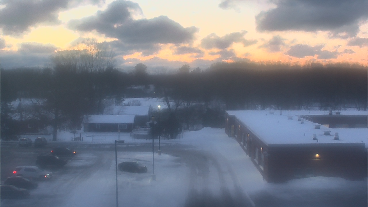 Thumbnail for current weather camera view from Sandy Creek School in Sandy Creek, New York