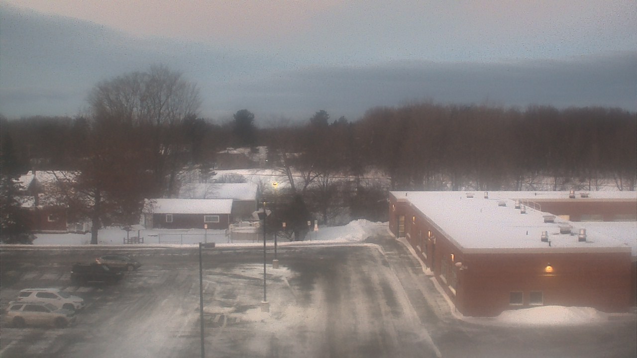 Thumbnail for current weather camera view from Sandy Creek School in Sandy Creek, New York