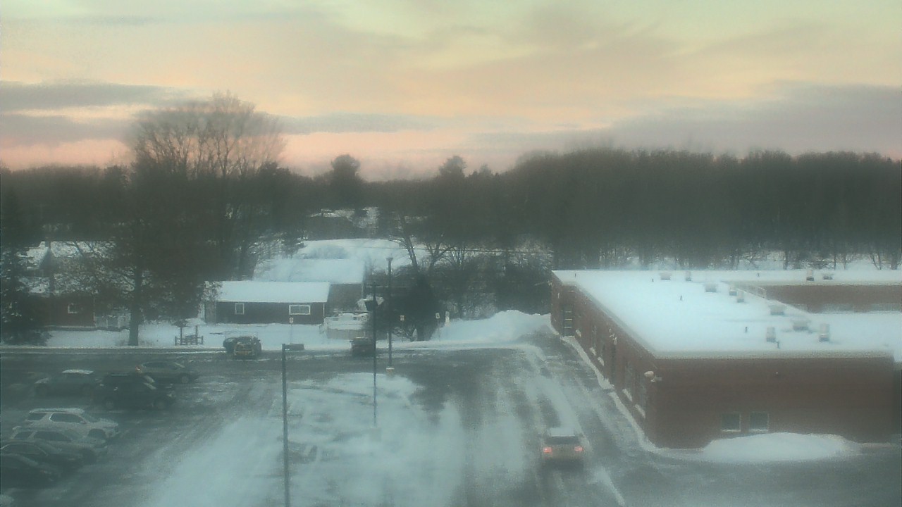 Thumbnail for current weather camera view from Sandy Creek School in Sandy Creek, New York