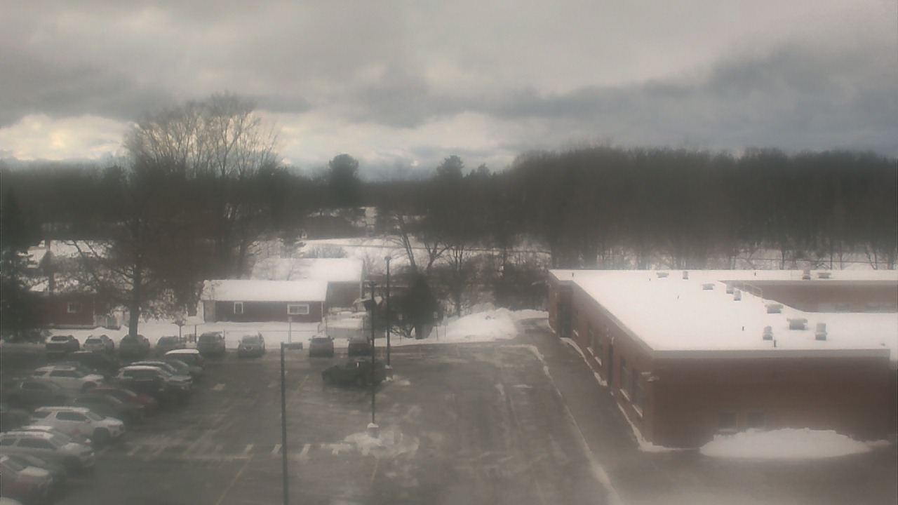 Thumbnail for current weather camera view from Sandy Creek School in Sandy Creek, New York