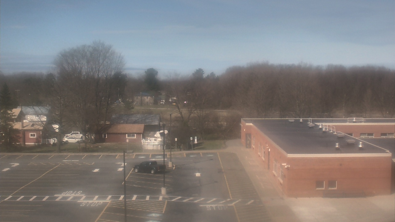 Thumbnail for current weather camera view from Sandy Creek School in Sandy Creek, New York