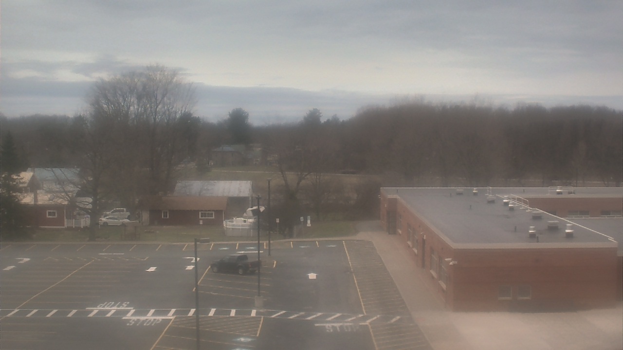 Thumbnail for current weather camera view from Sandy Creek School in Sandy Creek, New York
